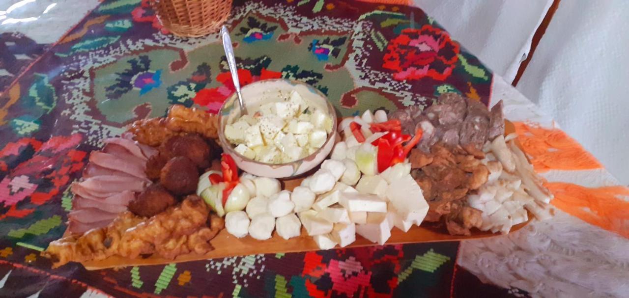 Casa De La Ferma Mariuca Villa Berbesti Dış mekan fotoğraf