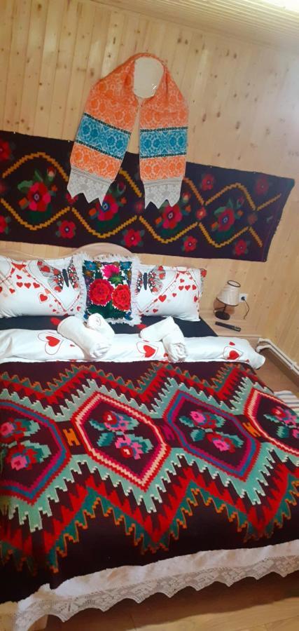 Casa De La Ferma Mariuca Villa Berbesti Dış mekan fotoğraf